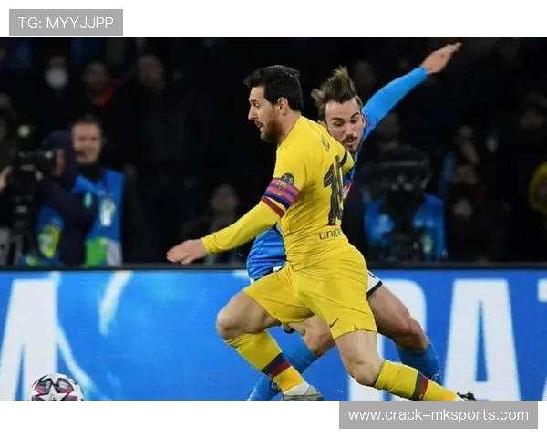 克拉克斯顿暴扣震撼全场！精彩集锦引爆球迷热议