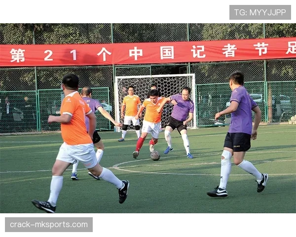 技术创新引领足球新纪元，阿斯帕斯表现出众成焦点