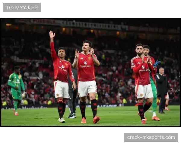 马奎尔状态回暖,曼联后防实力提升助力球队争胜 马奎尔状态回暖,曼联后防实力提升助力球队争胜